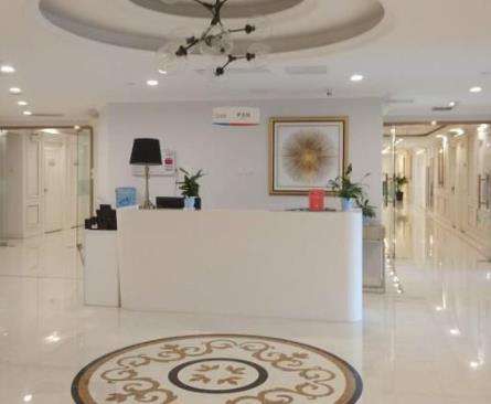 深圳阳光罗志敏做隆胸厉害吗?技术院长，复合隆胸口碑实力双在线!插图1