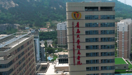 冷向锋和张维娜哪个好？双眼皮专家技术审美PK，含价格参考插图2