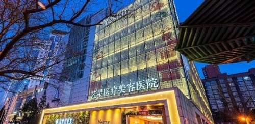 王博谦做双眼皮怎么样？从业10多年、手术风格灵动、技术优势出众…插图1