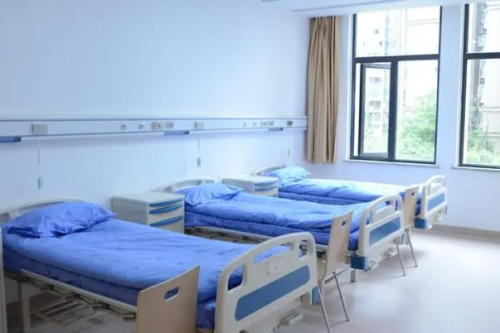 深圳恩吉娜医疗美容门诊部小腿抽脂费用明细?张锋|彭哲辉|郑郁生医生专业口碑测评插图1