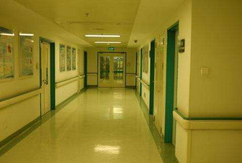 北京301医院陈犹白医生怎么样？经验丰富，擅长磨骨改脸型、取生长因子插图2