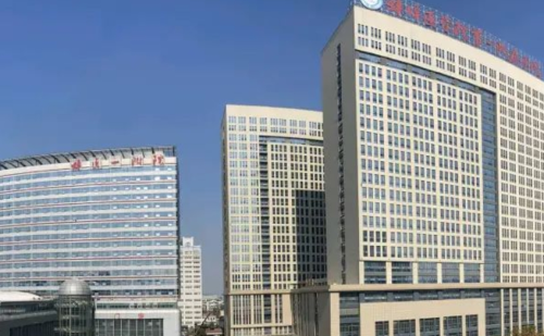 蚌医一附院整形外科哪个医生好？热门医生擅长项目、预约难度与口碑对比指南插图