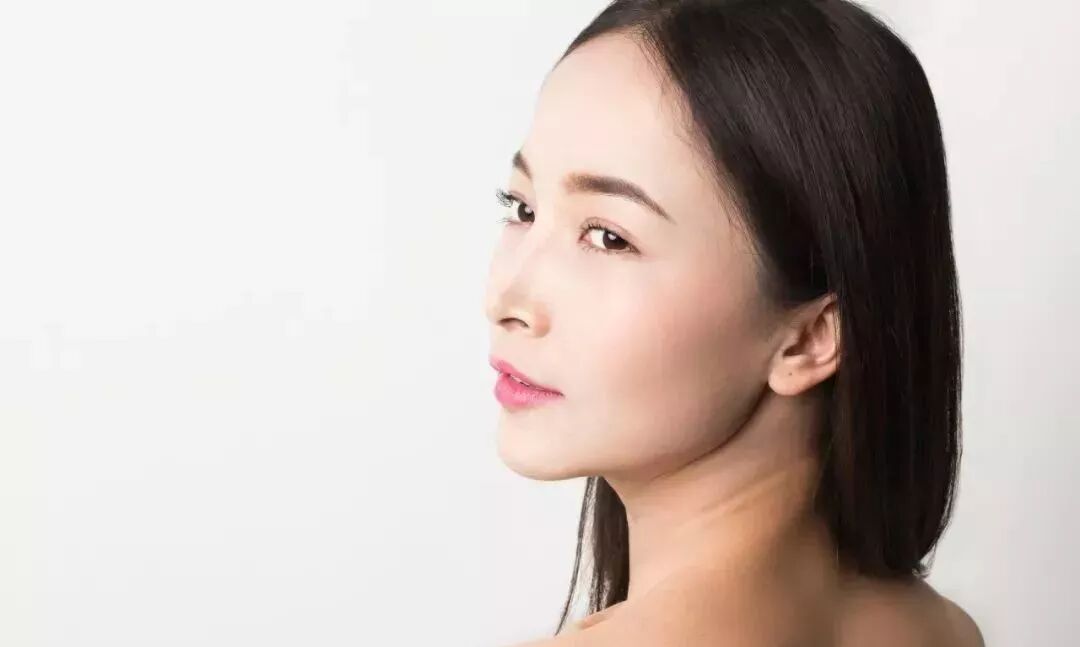 隆鼻用耳软骨还是肋软骨好？插图3