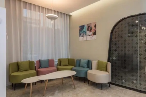 四川米兰柏羽医学美容医院做双眼皮比较好的医生有哪些?齐丙迪|陈倩|陈波医生手术优势口碑盘点插图