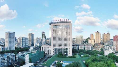 贵医附院整形科专家介绍|孔豫苏、杨抒、袁媛等实力不俗！插图2