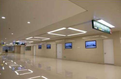 云大医院张艳飞医生简介：眼科主任、擅长眼部疾病诊疗与眼整形项目插图2