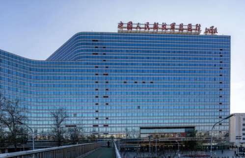 北京301医院陈犹白医生怎么样？经验丰富，擅长磨骨改脸型、取生长因子插图1