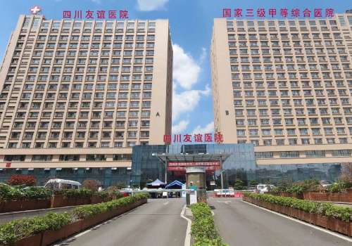 成都李波双眼皮做得口碑怎么样?技术审美都在线!插图1