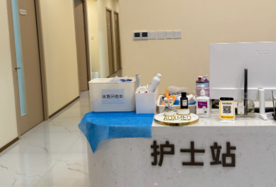成都眼修复林靖医生口碑怎么样？医生评价与手术风格分析！插图1