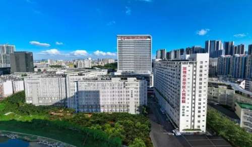 深圳哪家整形医院医生技术好?公立医院名单展示!插图3 深圳哪家整形医院医生技术好?公立医院名单展示!插图3