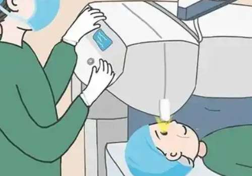 江苏省中医院做飞秒的主任医师哪位好？魏伟、黄玲、徐新荣技术在线！插图4