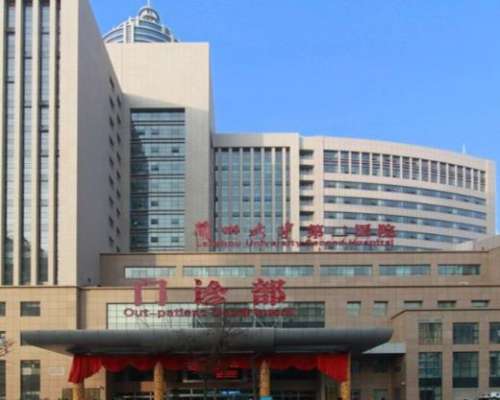 兰州隆胸最好的医生是谁?附兰大二院专家技术解析插图2 兰州隆胸最好的医生是谁?附兰大二院专家技术解析插图2