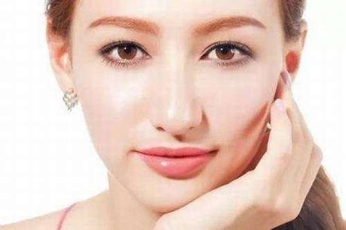 徐威强改脸型怎么样?技术优势、个人资料、坐诊机构展示插图2 徐威强改脸型怎么样?技术优势、个人资料、坐诊机构展示插图2