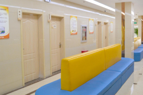 北京薇琳医疗美容医院玻尿酸填充脸部费用价格一般需要3800元起插图