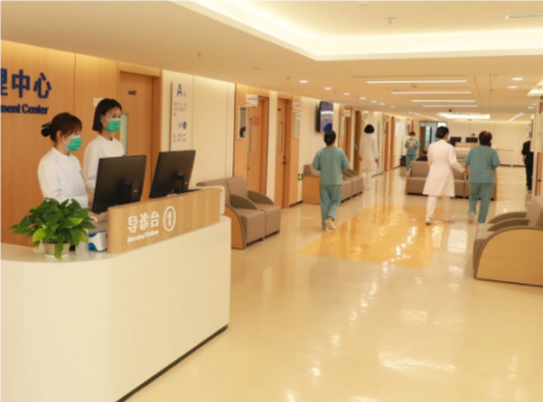 张建中植发怎么样?口碑评价+发际线移植案例分析插图2 张建中植发怎么样?口碑评价+发际线移植案例分析插图2