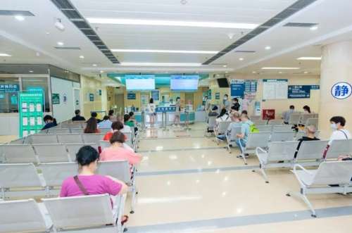 华西王茹双眼皮怎么样?医生简介、技术优势、手术风格分析插图2 华西王茹双眼皮怎么样?医生简介、技术优势、手术风格分析插图2