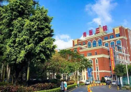 郑志芳医生自体脂肪填充怎么样?医生坐诊医院是哪里?插图4 郑志芳医生自体脂肪填充怎么样?医生坐诊医院是哪里?插图4