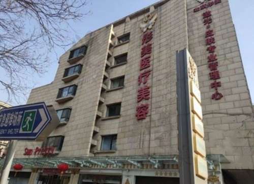 李长赋鼻中隔重建怎么样?价格多少钱?医生简介、技术优势分析插图1 李长赋鼻中隔重建怎么样?价格多少钱?医生简介、技术优势分析插图1