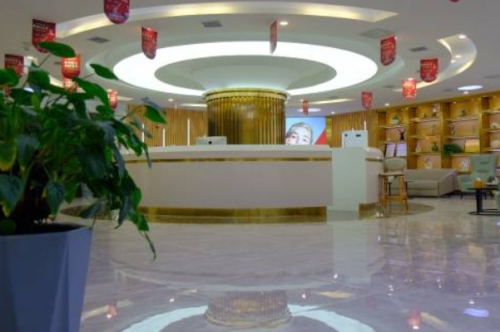 福建中医药大学附属第二人民医院玻尿酸丰泪沟怎么样?价格分析表?案例分析插图1 福建中医药大学附属第二人民医院玻尿酸丰泪沟怎么样?价格分析表?案例分析插图1