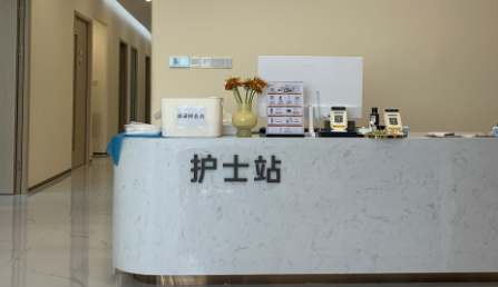广州隆胸唐志荣排名与口碑如何？医美免费咨询获取真实评价插图2