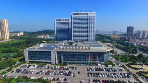 青岛正畸厉害三个医生是谁?侯凤春、陈杰、刘珺凭实力占榜!插图3 青岛正畸厉害三个医生是谁?侯凤春、陈杰、刘珺凭实力占榜!插图3
