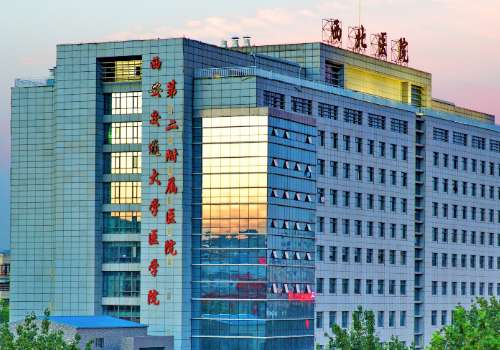 西安熊蕾去眼袋价格多少?4000元起,坐诊西安交大二附院,详情解析来袭插图3 西安熊蕾去眼袋价格多少?4000元起,坐诊西安交大二附院,详情解析来袭插图3