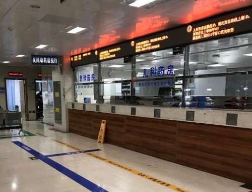 殷佳鹏医生双眼皮手术怎么样?多少钱?在哪里坐诊?带案例插图2 殷佳鹏医生双眼皮手术怎么样?多少钱?在哪里坐诊?带案例插图2