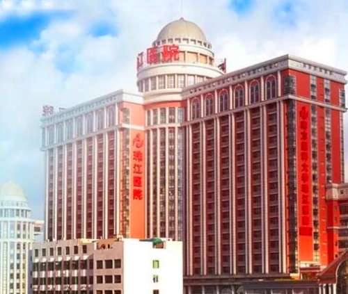 广州陈兵拉皮手术效果如何？医生评价高、前后对比明显！有“逆龄”医生之称插图1