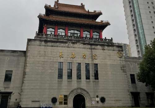 海军军医大学第一附属医院隆胸多少钱?25,000元左右起!性价比高!插图2 海军军医大学第一附属医院隆胸多少钱?25,000元左右起!性价比高!插图2