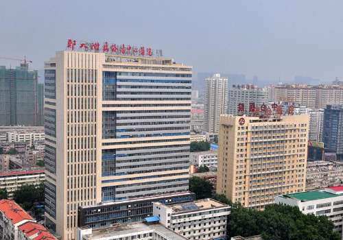 郑州中心医院丰唇多少钱?良心价6000元+起;口碑医生分享插图2 郑州中心医院丰唇多少钱?良心价6000元+起;口碑医生分享插图2