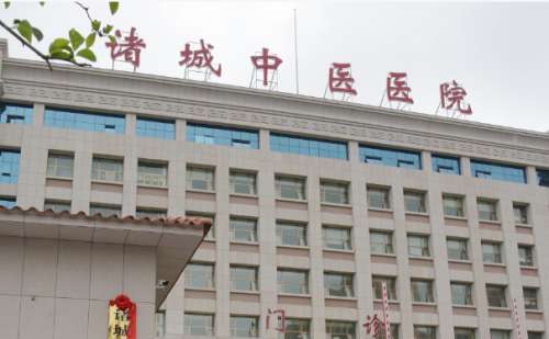 诸城市中医院程俊娥进口牙套矫正案例盘点|技术风格怎么样?收费2万元左右起插图 诸城市中医院程俊娥进口牙套矫正案例盘点|技术风格怎么样?收费2万元左右起插图
