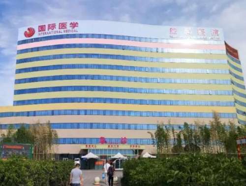 师俊莉鼻整形技术怎么样?医生医生信息+隆鼻案例分析插图1 师俊莉鼻整形技术怎么样?医生医生信息+隆鼻案例分析插图1