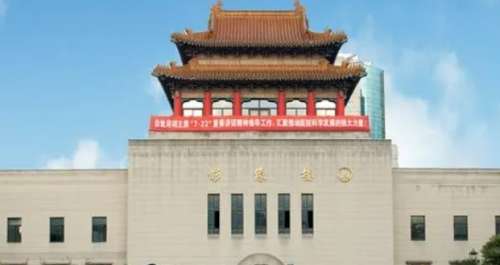 海军军医大学第一附属医院做正畸多少钱?矫正方式决定费用!插图 海军军医大学第一附属医院做正畸多少钱?矫正方式决定费用!插图