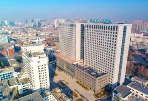潍坊市人民医院玻尿酸价格贵不贵?吕建平医生做注射填充案例曝光!插图 潍坊市人民医院玻尿酸价格贵不贵?吕建平医生做注射填充案例曝光!插图