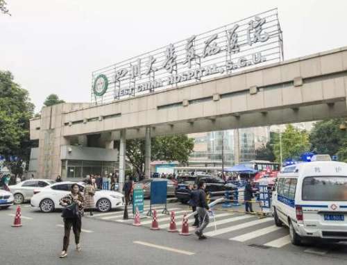 胡玉章全国排行几名?实力派医生介绍+双眼皮案例插图1 胡玉章全国排行几名?实力派医生介绍+双眼皮案例插图1
