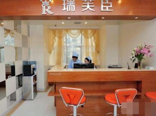上海马昌华医生拉皮怎么样?贵吗?擅长项目有哪些?插图 上海马昌华医生拉皮怎么样?贵吗?擅长项目有哪些?插图
