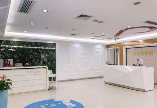 易培金医生双眼皮多少钱?参考价格6000元起,价格收费与多种因素有关插图3 易培金医生双眼皮多少钱?参考价格6000元起,价格收费与多种因素有关插图3
