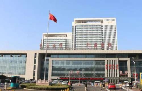山东做手术去眼袋要花多少钱?价格参考是3000到800元不等插图1 山东做手术去眼袋要花多少钱?价格参考是3000到800元不等插图1