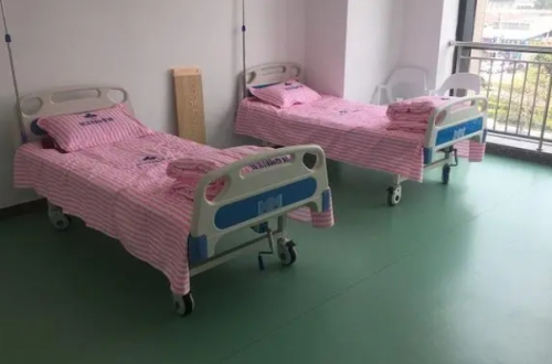 北京凯润婷医疗美容医院玻尿酸填充鼻唇沟医生哪位好?费用大约2200元起