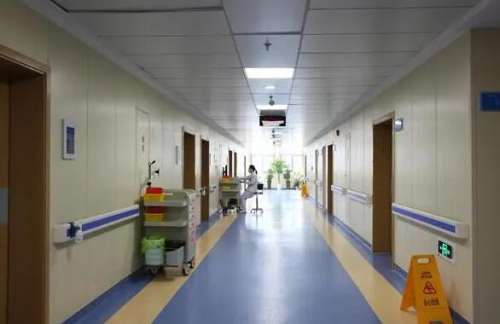 绍兴人民医院双眼皮专家哪个好？徐永根、夏颖医生真实体验+科室全攻略