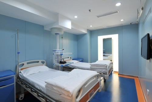 深圳非凡整形医院玻尿酸填充面部哪个医生好?玻尿酸填充面部手术的价格大概是4200元起