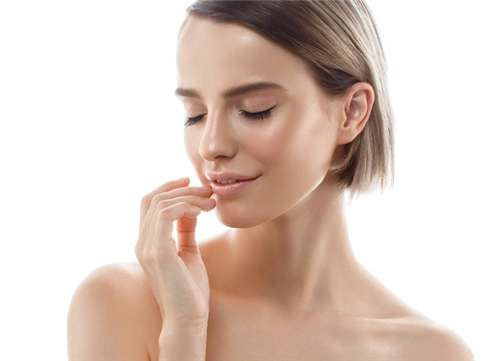 为什么葛志鑫做鼻子这么贵？原因包含：手法精细、分为亚单位操作…