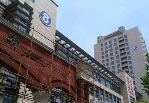 浙二做双眼皮有名医生有哪些？包祺、黄成以及李楠技术一一了解