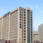 义乌中心医院口腔科哪个医生好点？本地人私藏的这几位专家，排队都难挂！