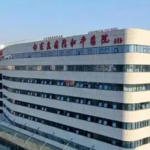 石家庄和平医院口腔科医生，从技术到态度，谁才是石门最靠谱的牙医选择？