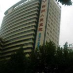 郑州市第一人民医院董斌内切去眼袋技术评价怎么样?案例解析+价格多少