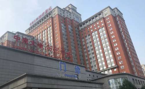 中南大学湘雅医院雷少榕玻尿酸填充太阳术后半年案例分析