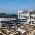 深圳大学总医院割双眼皮多少钱？价格参考6000元起，带技术点评+坐诊医生资料
