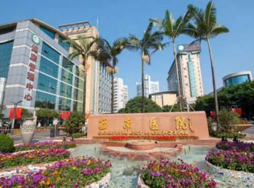 李喆和黄书鹏谁技术不错?两位实力医生口碑对比