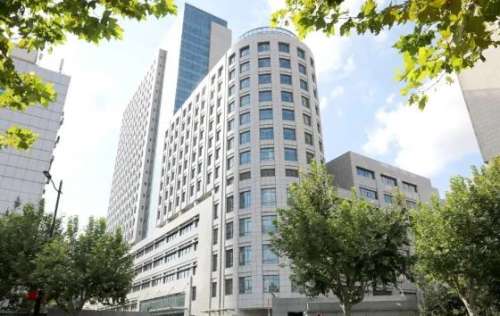 海军军医大学第二附属医院丰胸多少钱？29,000元到22万元不等！
